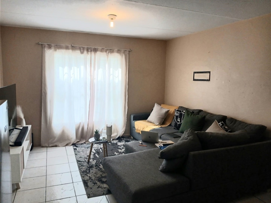 1 Bedroom Property for Sale in Willows Free State